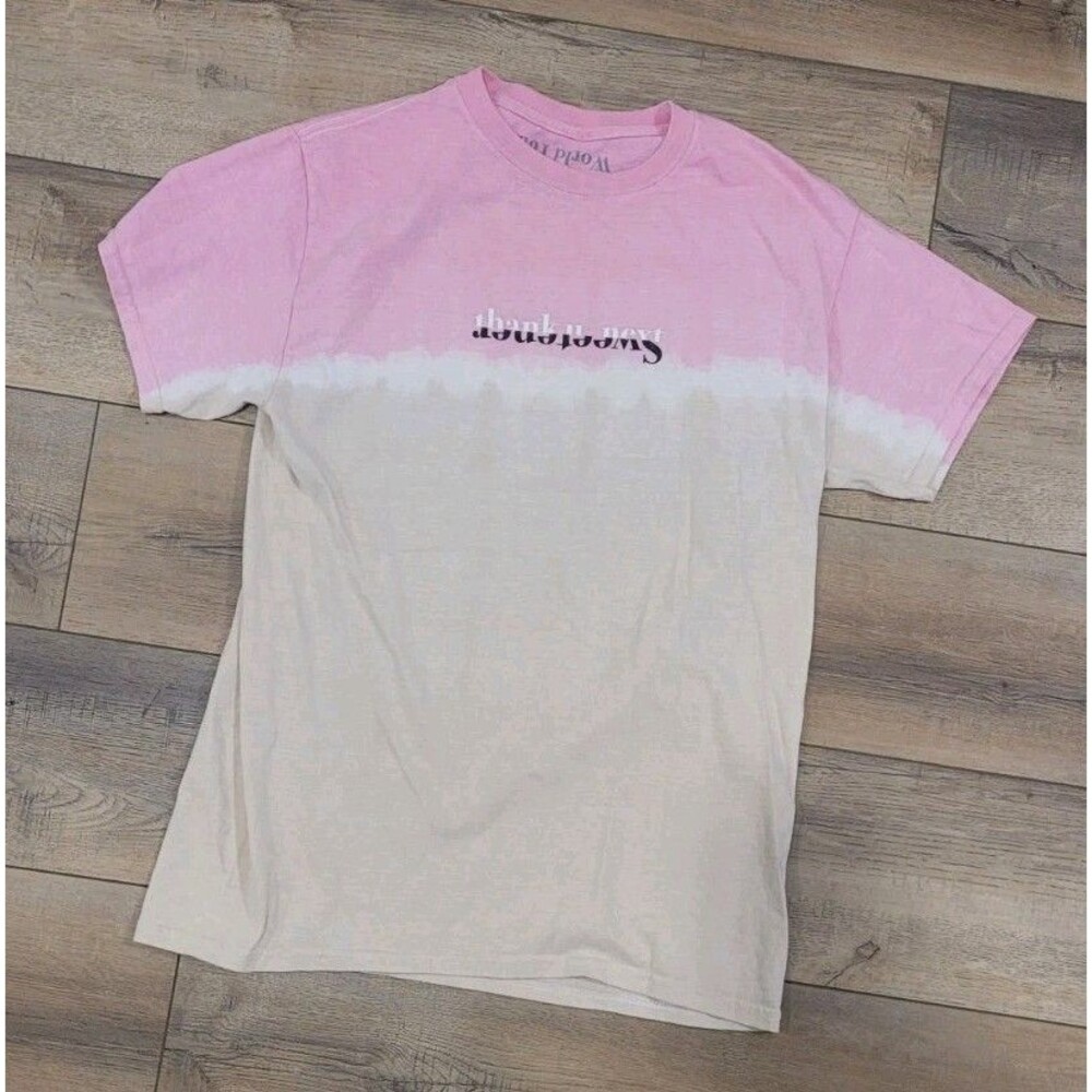 Ariana Grande Sweetener World Tour Split T-Shirt Sz Medium Pink Tan Short Sleeve
